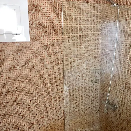 Apartment Amb Jardi A La Platja D'empuriabrava *