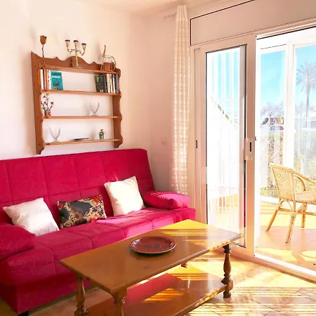 Apartment Amb Jardi A La Platja D'empuriabrava